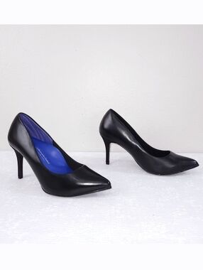 Antonia Saint Victoria Heels US 9 Black Leather Pumps